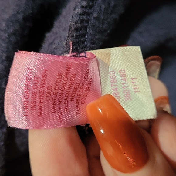 Victoria's Secret PINK Sweater - Picture 10 of 13